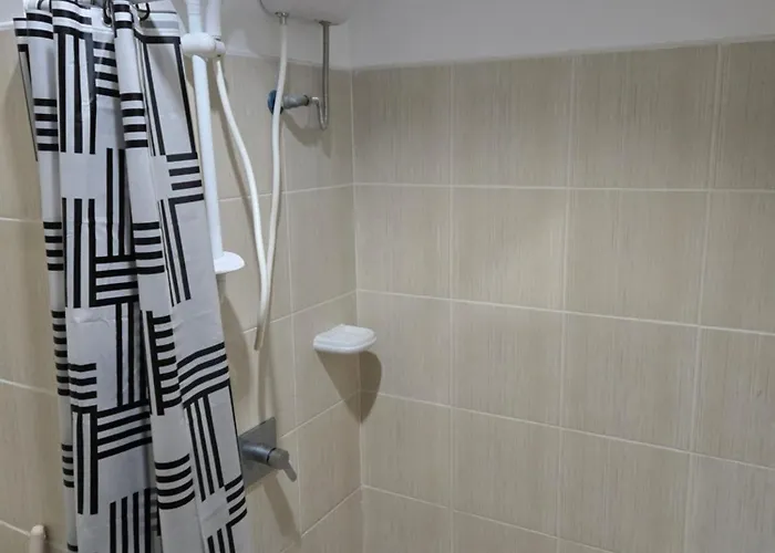 Staycation Near Us Embassy Appartement